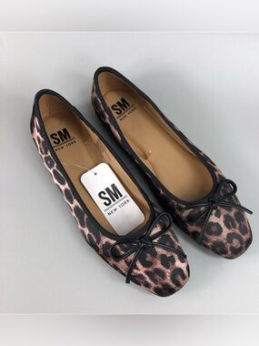 SM New York Zion Leopard-Print Ballet Flats in Brown and Black